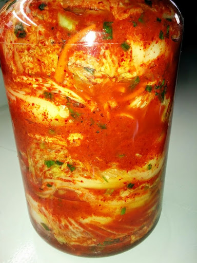 Kimchi jar